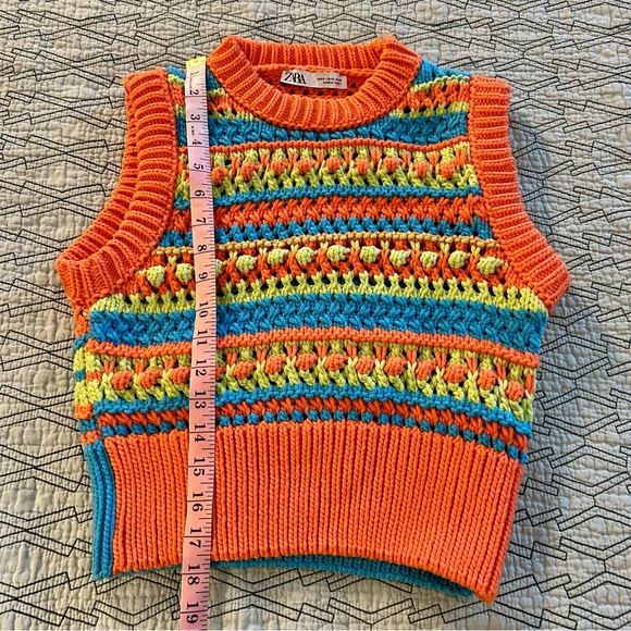 Crocheted Zara Vest - Picture 3 of 7